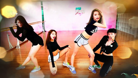 【最强女团】练习室舞蹈视频,2ne1【我最红】